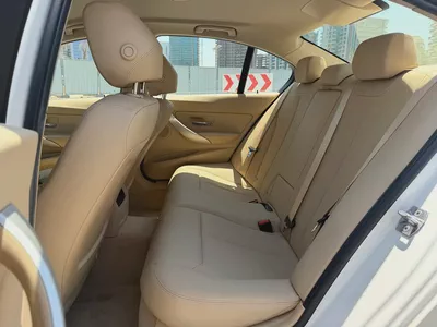 Stunning 2017 BMW 318i Executive - GCC Specs-11