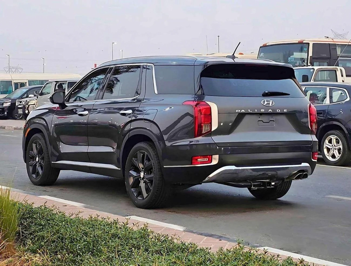 Hyundai Palisade SEL/ ROYAL ELITE EDITION/ SUNROOF/ LEATHER/ ELECTRIC SEATS/ RADAR/ EXPORT ONLY / LOT#105203-15-15
