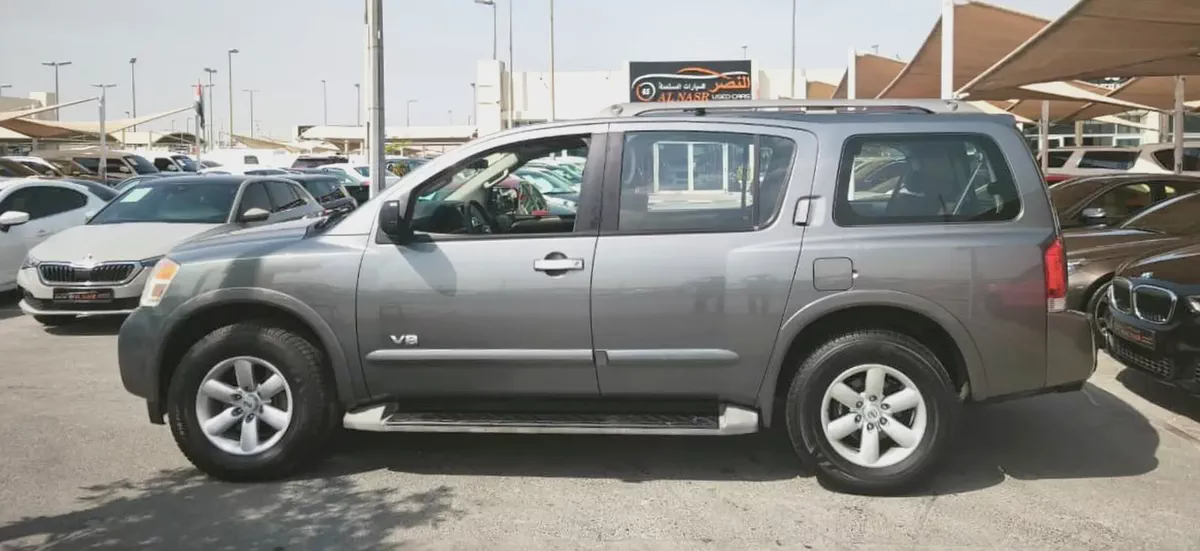 GCC Specs . Full Option . Single Owner - Excellent Condition-17-17