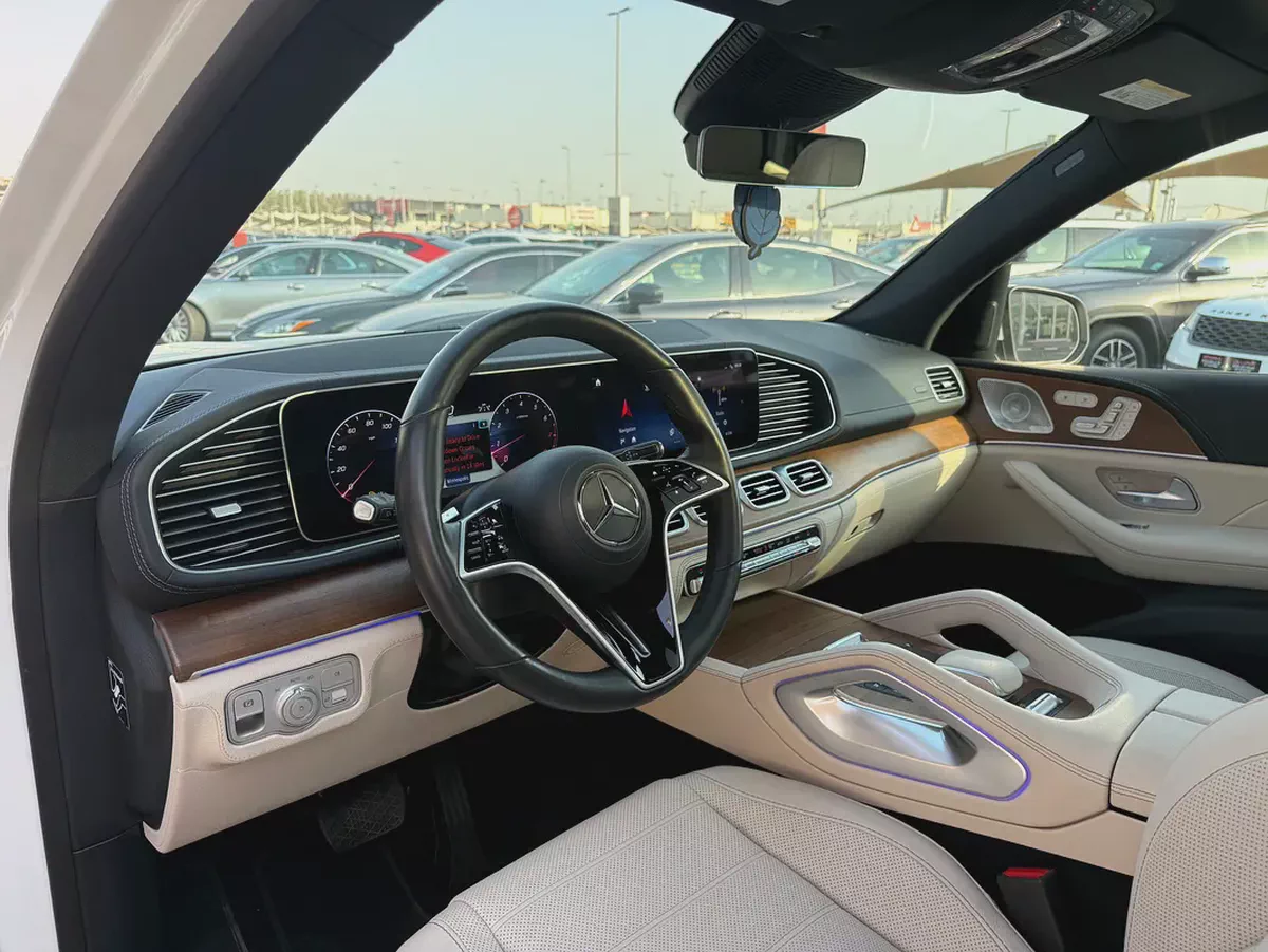 2024 Mercedes-Benz GLS 450 4MATIC | Luxury 7-Seater | American Specs-7-7