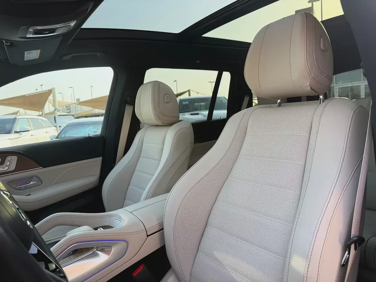 2024 Mercedes-Benz GLS 450 4MATIC | Luxury 7-Seater | American Specs-8-8