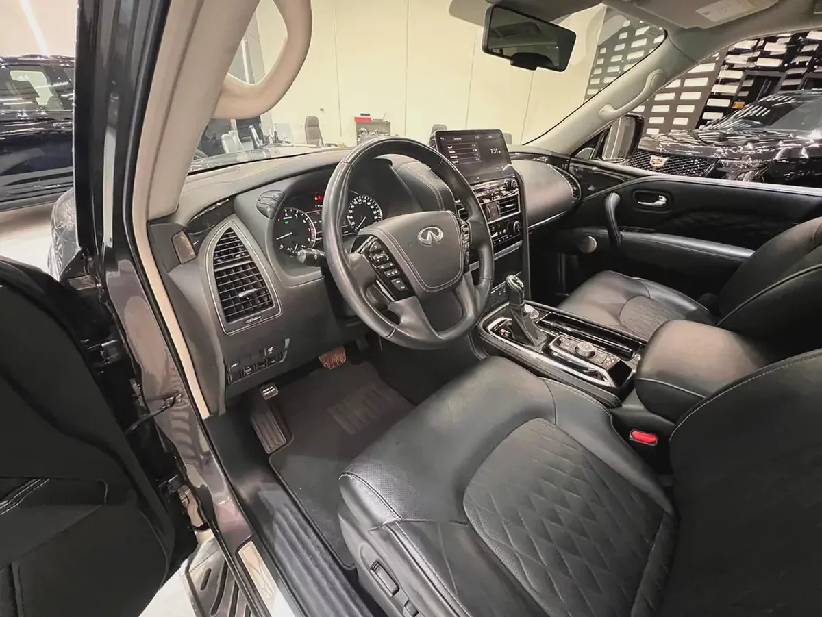 !! 2023!! Infiniti | QX80 Sensory | GCC | Immaculate Condition | just 49000 Driven-9-9
