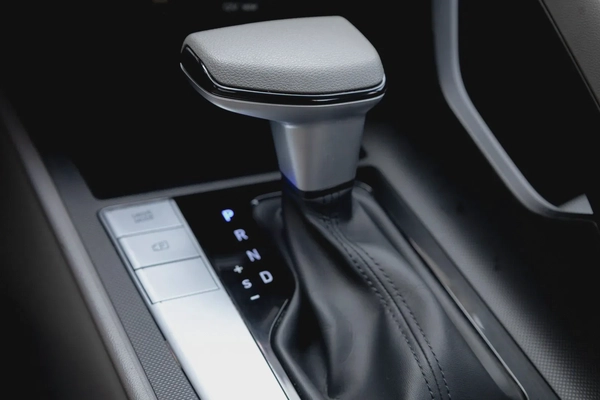 Hyundai Elantra / Avante 2023