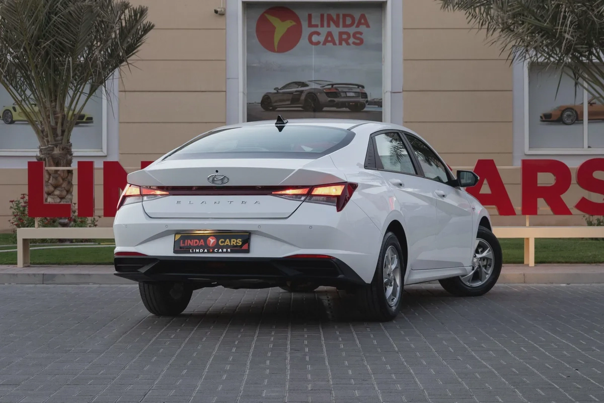 Hyundai Elantra / Avante 2023-9-9
