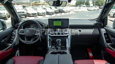 Toyota Land Cruiser VXR LAND CRUISER VXR 3.3L DIESEL-8