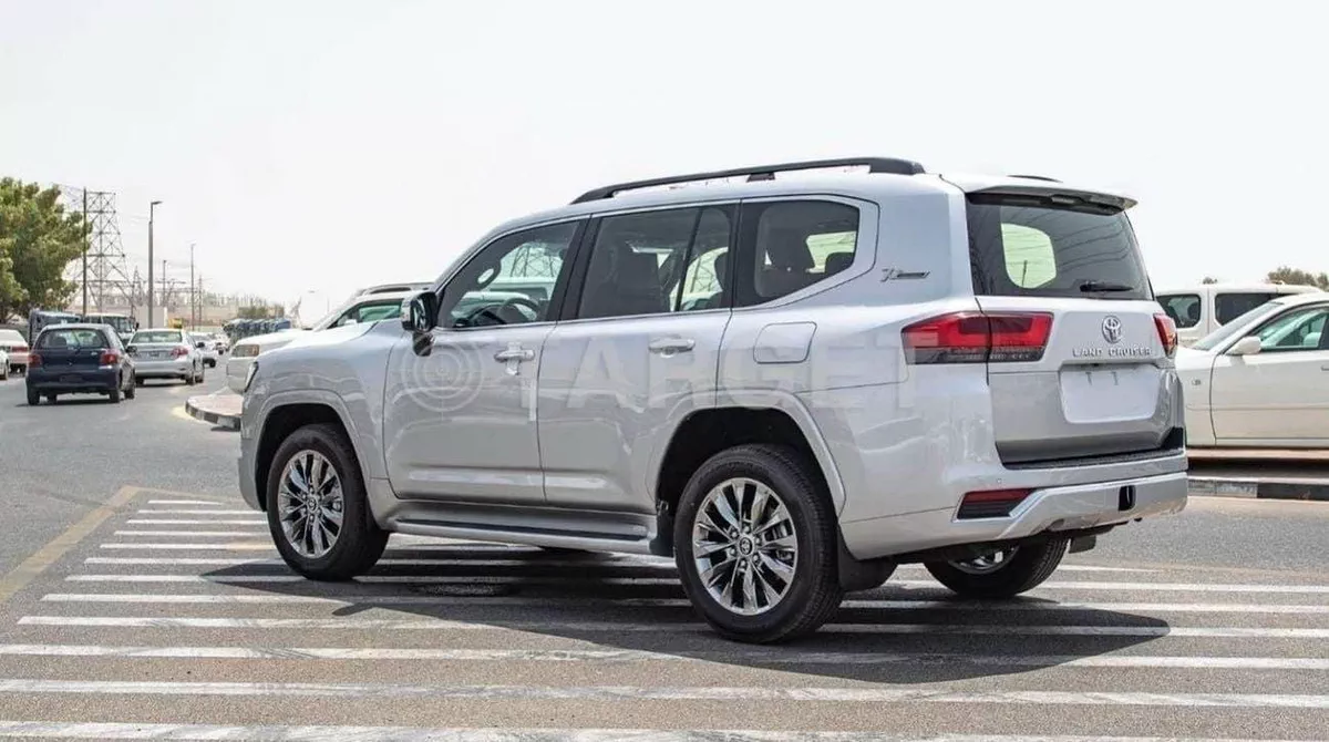 Toyota Land Cruiser VXR LAND CRUISER VXR 3.3L DIESEL-5-0