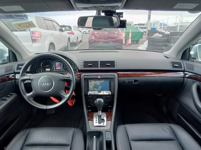 Audi a4 station wagon 2004 Japan imported -1