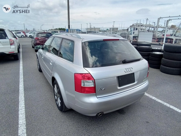 Audi a4 station wagon 2004 Japan imported