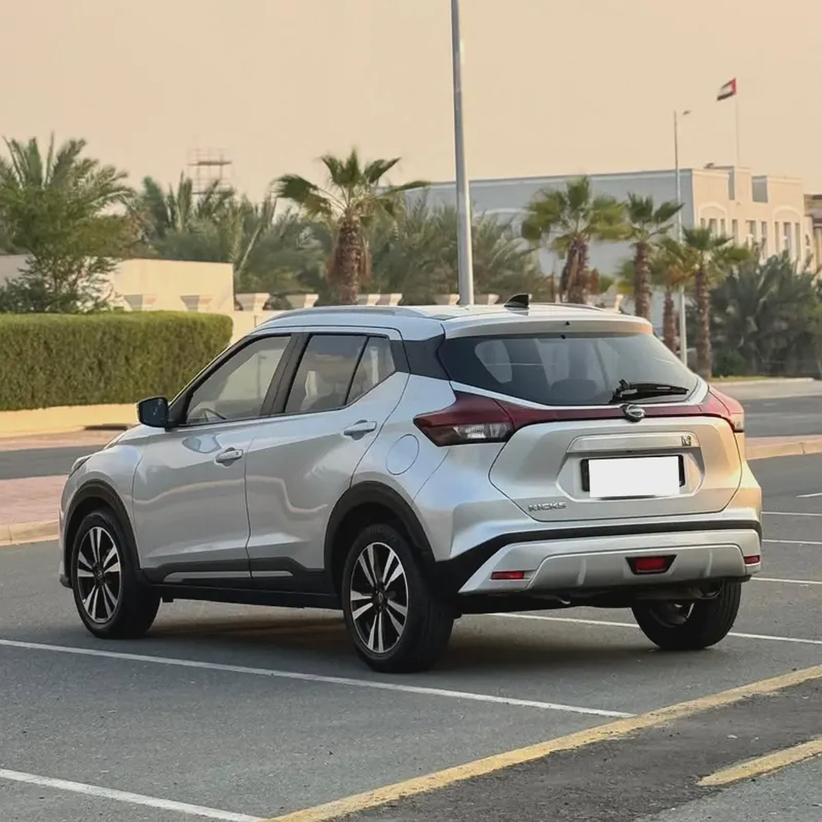 Nissan Kicks SV Plus 2023 GCC Specs Cash, Bank finance  Inhouse finance-1-1