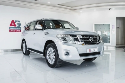 5.6 L LE TITANIUM | 1 OWNER | GCC |-2