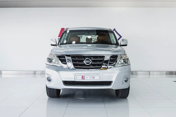 5.6 L LE TITANIUM | 1 OWNER | GCC |
