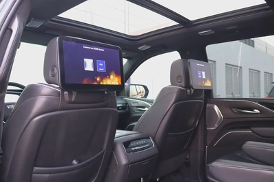 Cadillac Escalade V - Supercharged | 2023 - Full Option - Under Warranty-7