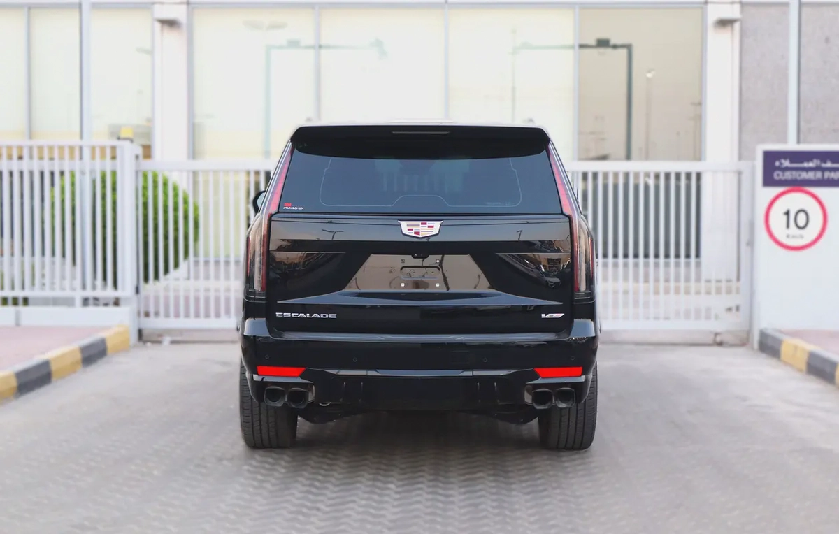 Cadillac Escalade V - Supercharged | 2023 - Full Option - Under Warranty-15-15