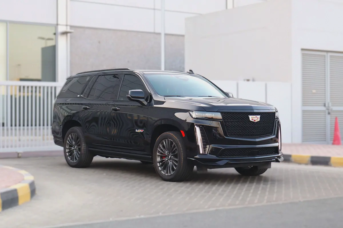 Cadillac Escalade V - Supercharged | 2023 - Full Option - Under Warranty-2-2
