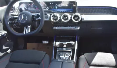 MERCEDES BENZ GLB250 AMG 4MATIC 2025 | WHITE-7