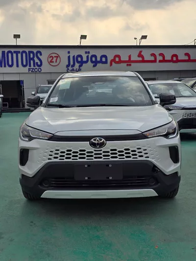 Toyota Corolla Cross 2026 – Full Option | Black | 2026 Model-12