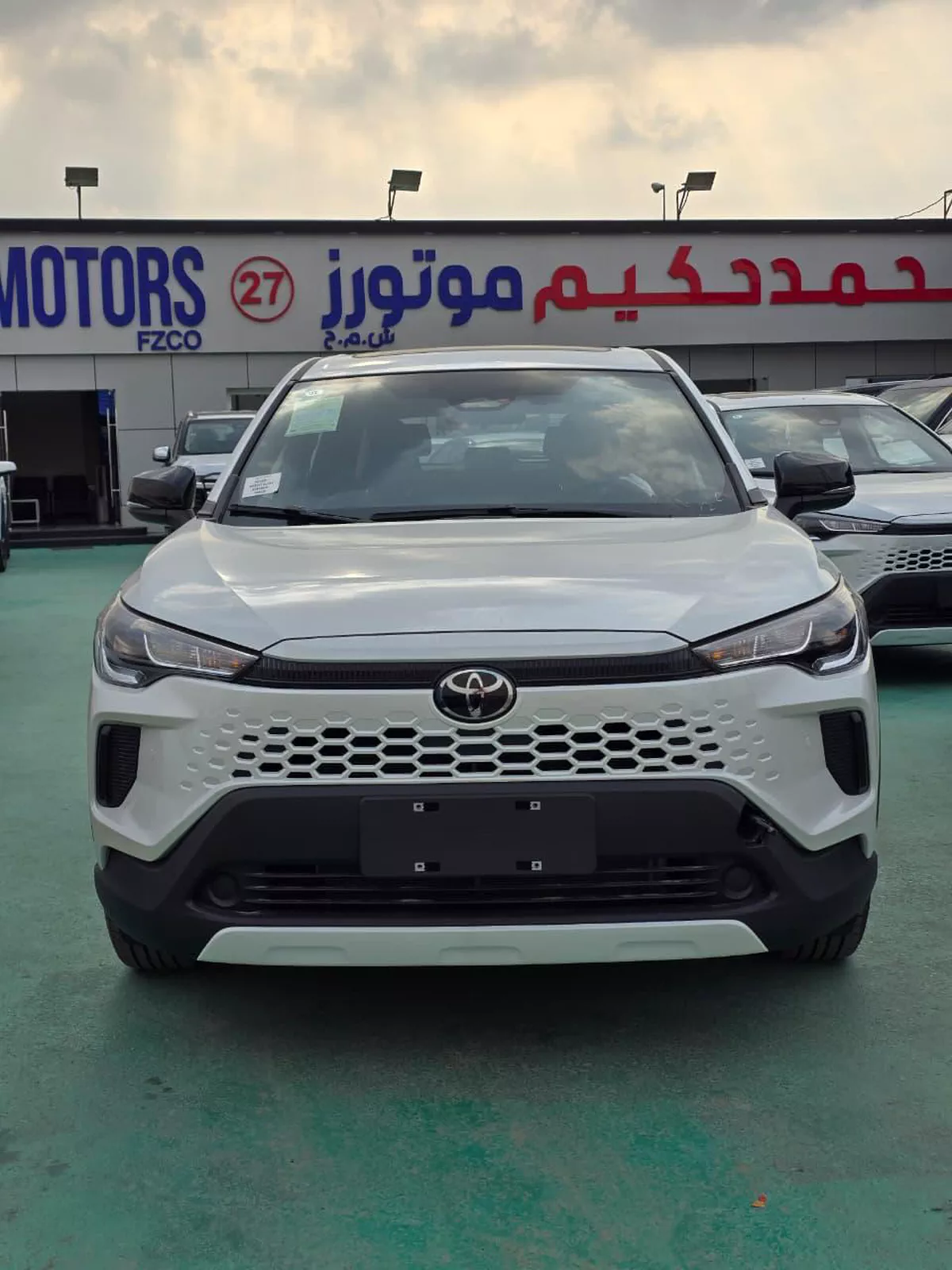 Toyota Corolla Cross 2026 – Full Option | Black | 2026 Model-12-12