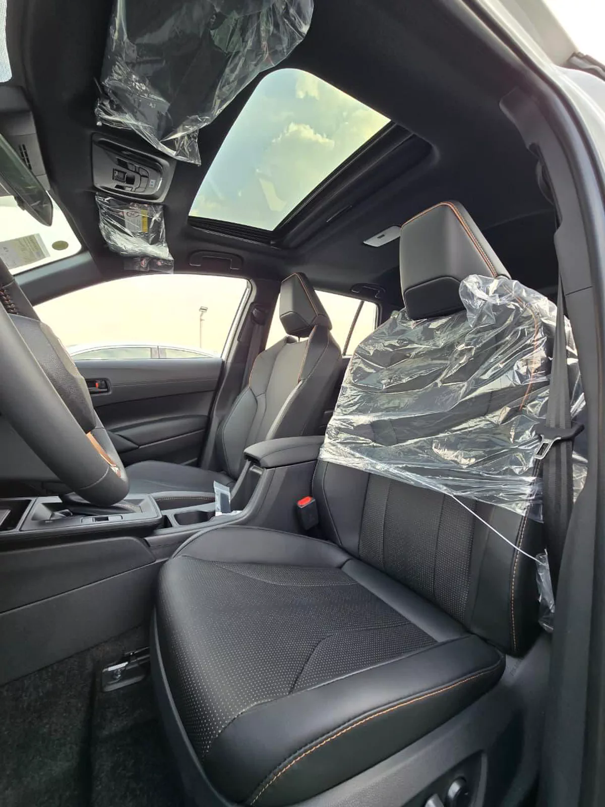 Toyota Corolla Cross 2026 – Full Option | Black | 2026 Model-7-7