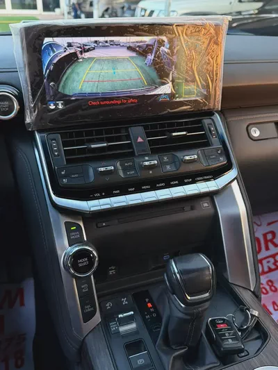 Toyota Land Cruiser VXR 2024 GCC Specs-10