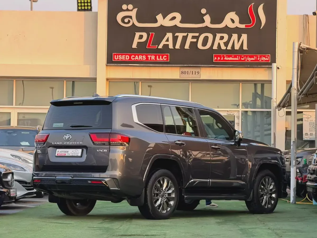Toyota Land Cruiser VXR 2024 GCC Specs-1-1