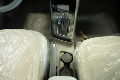 HYUNDAI ACCENT LUXUARY 1.5L 2026-7