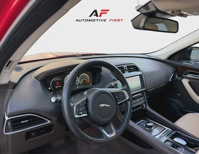 2018 Jaguar F-Pace 25T | Stunning Condition | GCC Specs-4