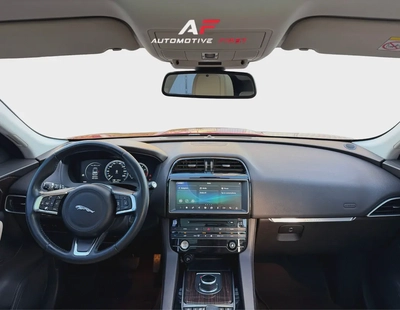 2018 Jaguar F-Pace 25T | Stunning Condition | GCC Specs-5