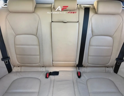 2018 Jaguar F-Pace 25T | Stunning Condition | GCC Specs-8