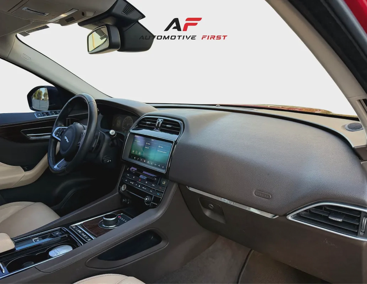 2018 Jaguar F-Pace 25T | Stunning Condition | GCC Specs