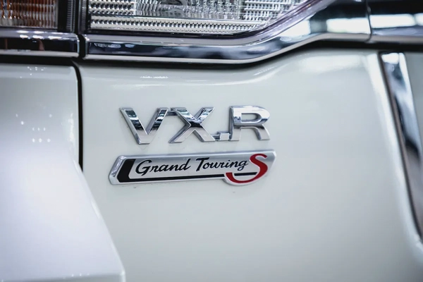 Pristine Toyota Land Cruiser VXR 5.7L V8 Gcc Grand Touring 2020 | GCC Specs | Full Service History