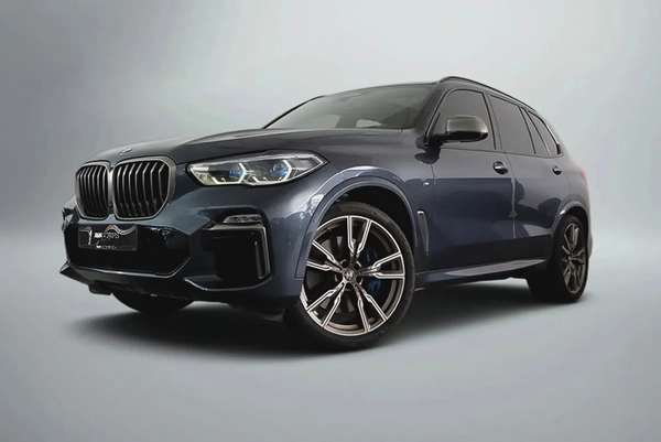 4,240 AED / 60 months | 0% DP | 2021 BMW X5 M50i / Full BMW Service History