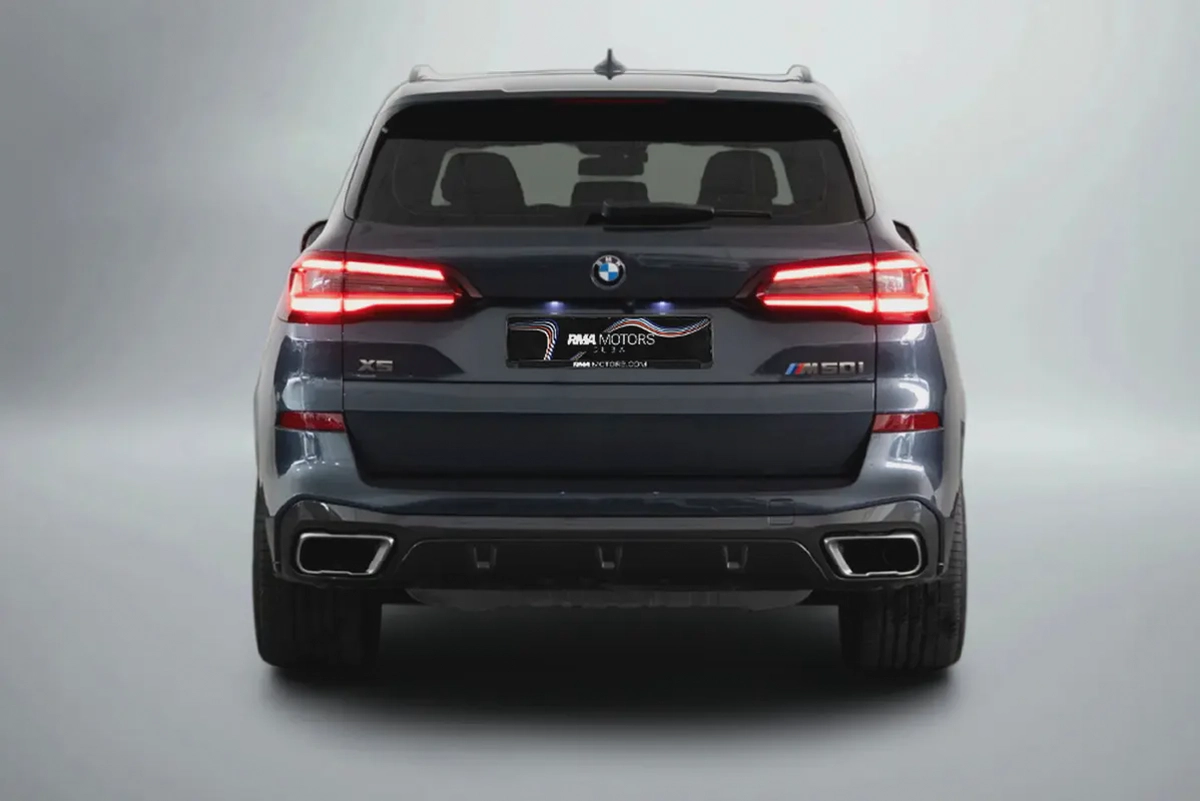 4,240 AED / 60 months | 0% DP | 2021 BMW X5 M50i / Full BMW Service History-3-3