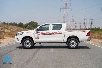 2021 Toyota Hilux GL GCC Specs LHD Petrol Pickup Truck-3