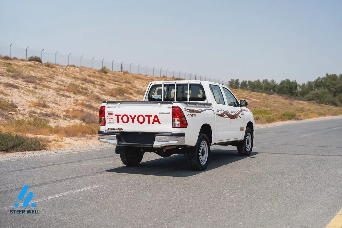 2021 Toyota Hilux GL GCC Specs LHD Petrol Pickup Truck-7-7