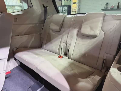 Only 57000 KM - Original Paint - Full Service History - Fully Loaded - Excellent Condition-12