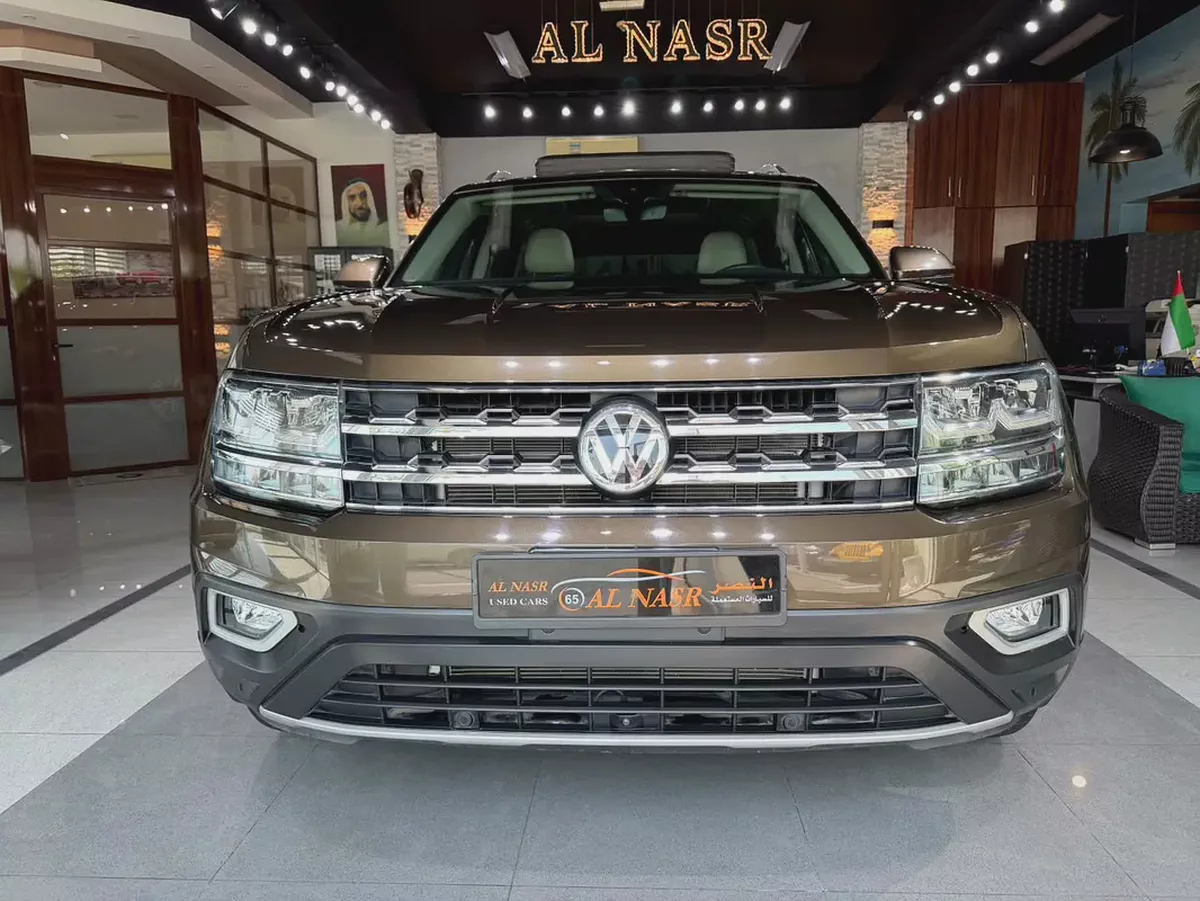 Only 57000 KM - Original Paint - Full Service History - Fully Loaded - Excellent Condition-1-1