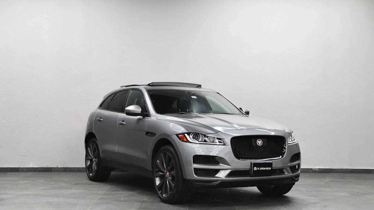 Jaguar | F-Pace | 1,500 AED Monthy | Low KMs | Free Insurance and Registration-5-5