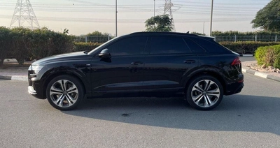 Audi Q8 55 TFSI quattro S-Line 3.0L (340 HP) -Al Nabooda-14