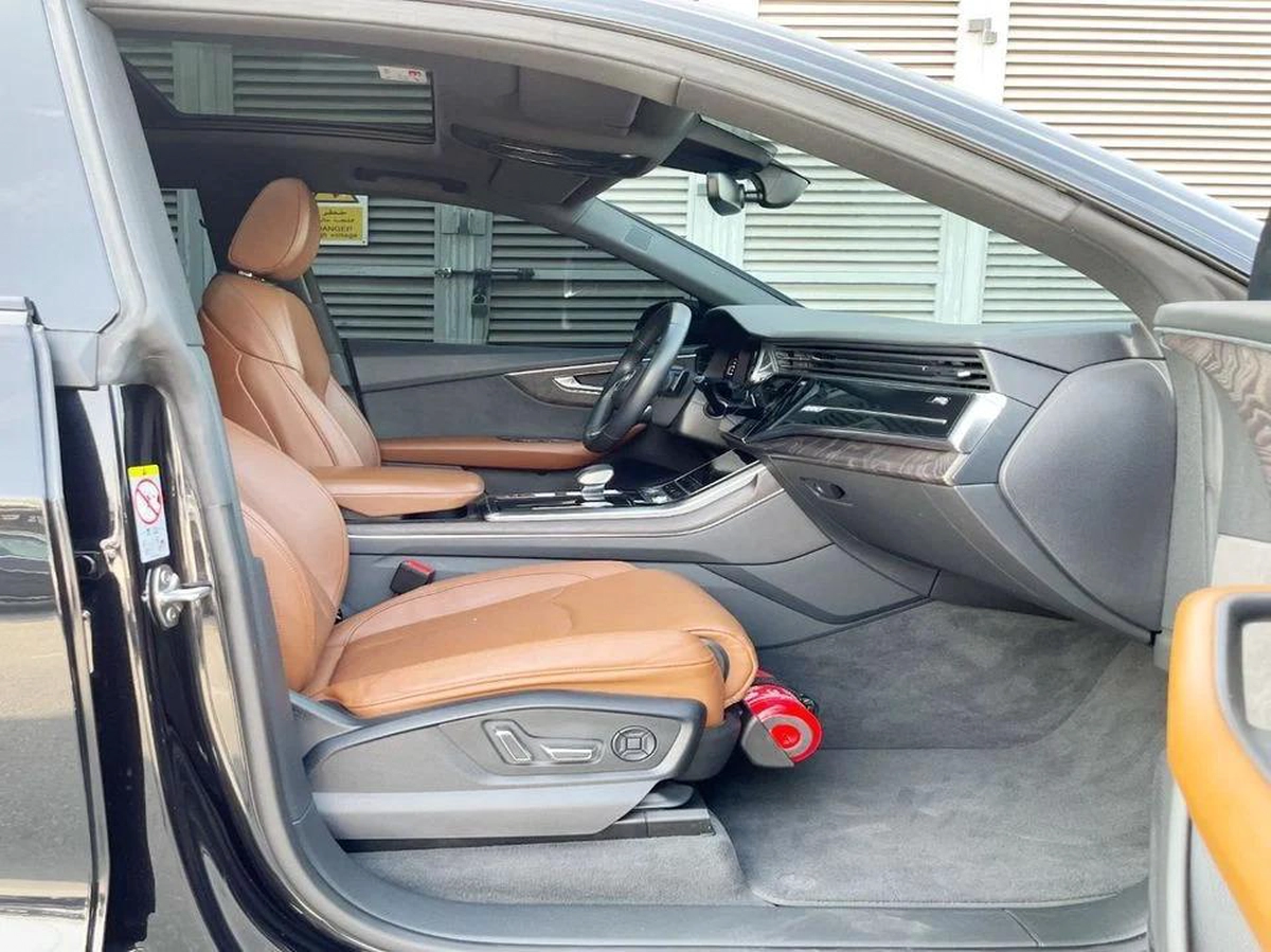 Audi Q8 55 TFSI quattro S-Line 3.0L (340 HP) -Al Nabooda-17-17