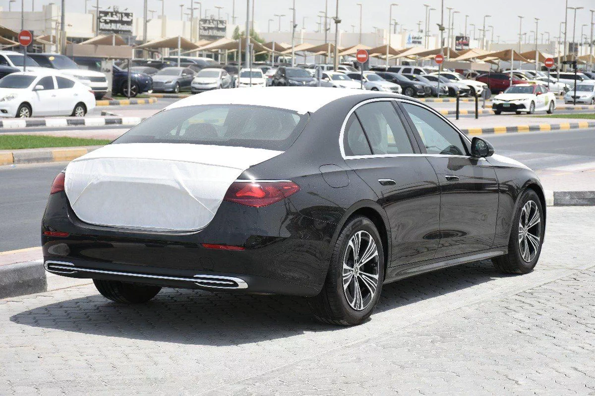 MERCEDES BENZ E200 2025 | BLACK-6-6