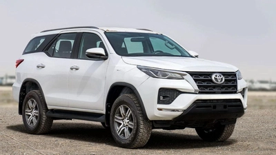 Toyota Fortuner 2.4 diesel-12