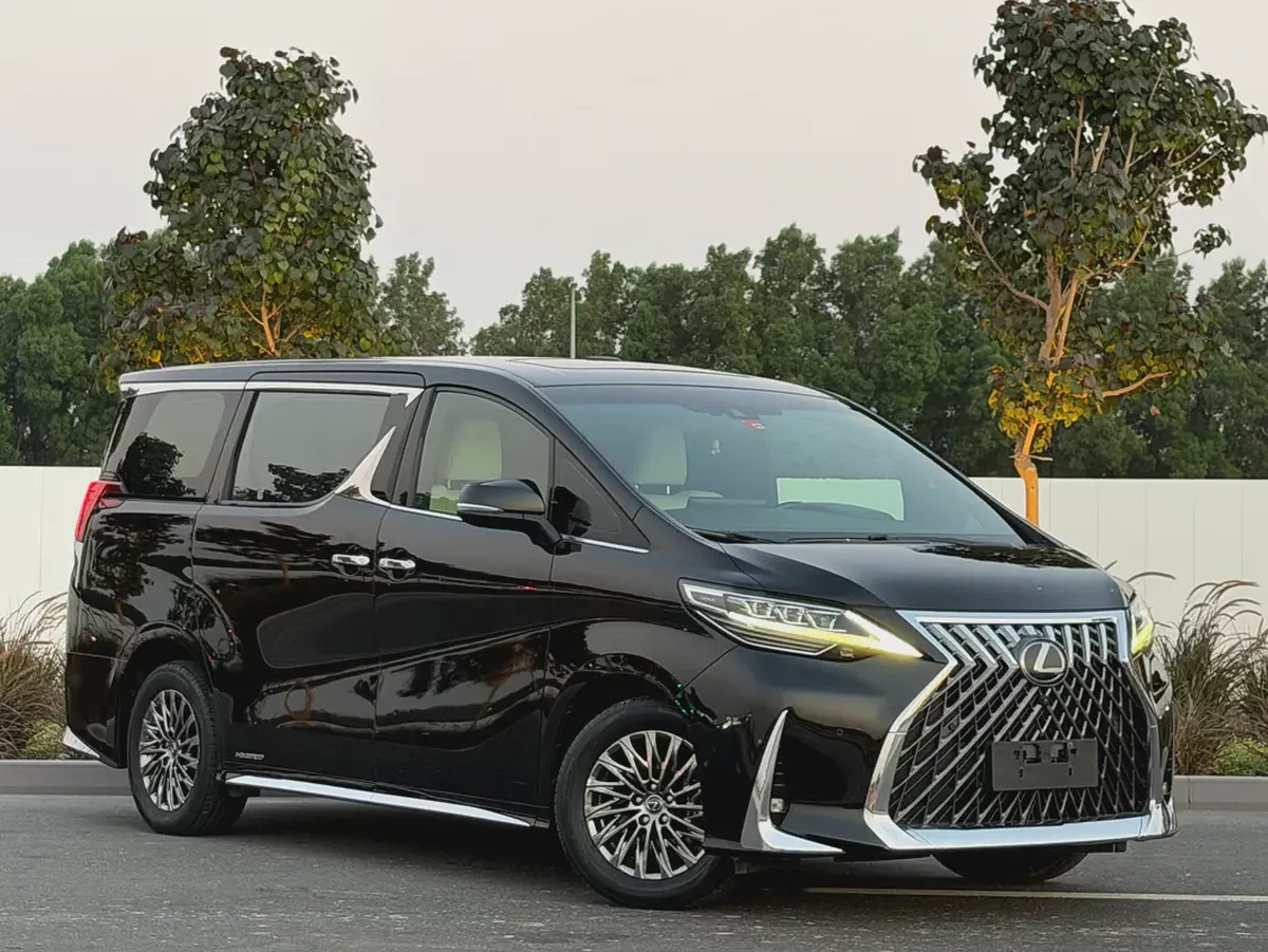 2020 Lexus LM 300h | Japanese Specs | Perfect condition
