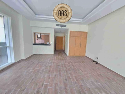 Spacial Layout Studio★ Sami Open Kitchen★ All Amenities Close To RTA Bus-3