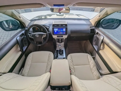 TOYOTA PRADO 2011 FACELIFTED 2023 WITH INTERIOR AND EXTERIOR GCC V4 2.7L IN EXCELLENT CONDITION-2