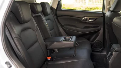 Suzuki Grand Vitara GLX 1.5P AT MY2024 – SILVER-7