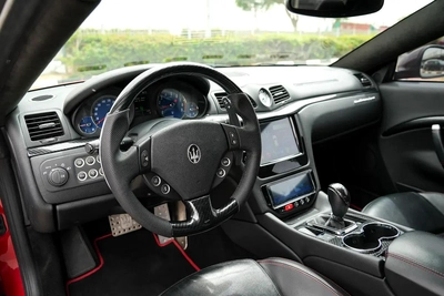 Maserati GranTurismo Sport 2014 GCC Specs-10
