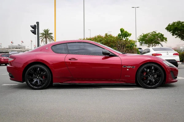Maserati GranTurismo Sport 2014 GCC Specs