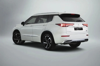 2025 Mitsubishi Outlander 4WD Premium / Full Service History / Agency Warranty-1