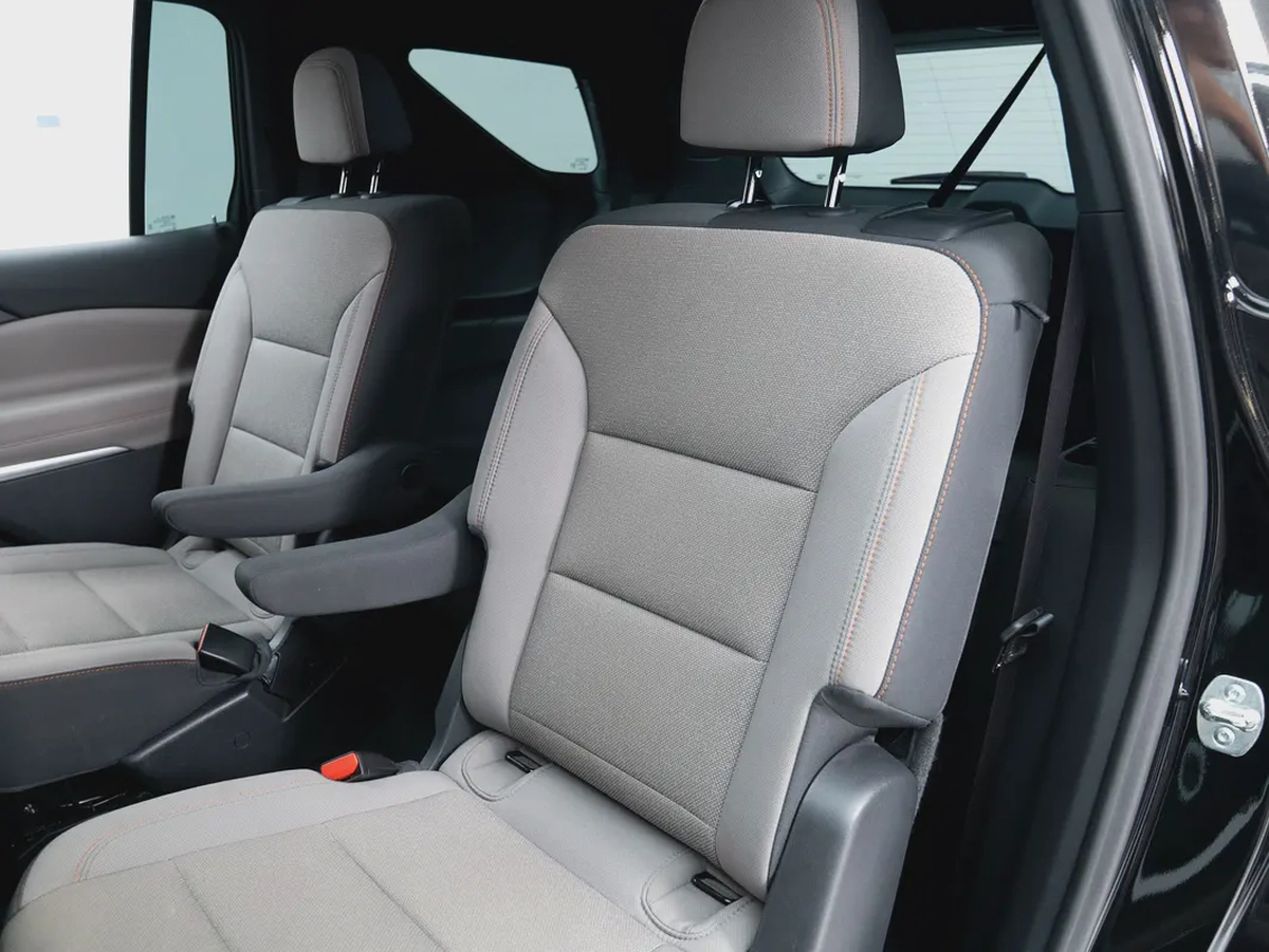 2024 Chevrolet Traverse LT | GCC Specs-12-12