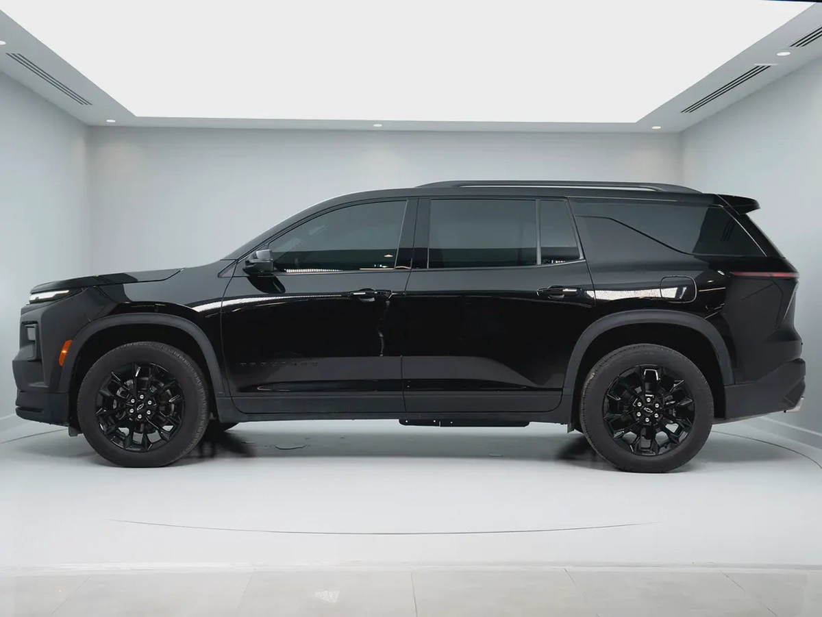 2024 Chevrolet Traverse LT | GCC Specs-2-2